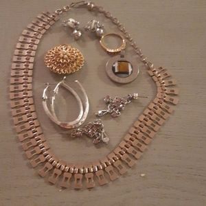 Lot of vintage to now jewellery